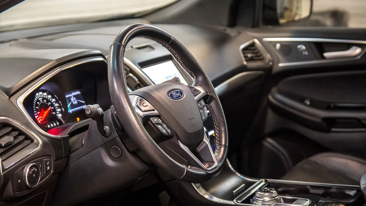 Ford EDGE cena 124900 przebieg: 65000, rok produkcji 2019 z Szczecin małe 667